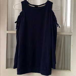 Target art class grand navy blue sweater with bows